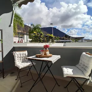 apartamento-bajamar-tenerife-bajamar-la-laguna.in-canary-islands.com/